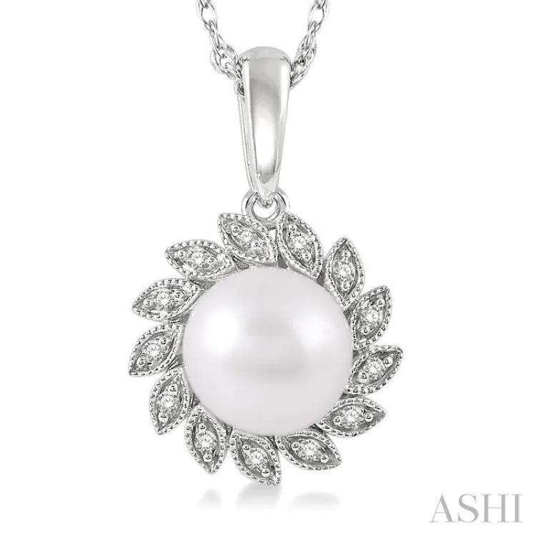 1/10 Ctw Sunflower 7x7 MM Cultured Pearl and Round Cut Diamond Pendant With Chain in 10K White Gold