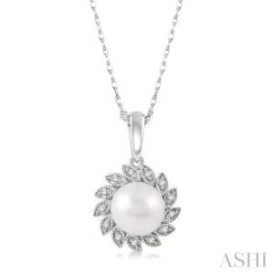 1/10 ctw Sunflower 7x7MM Pearl and Round Cut Diamond Pendant With Chain in 10K White Gold