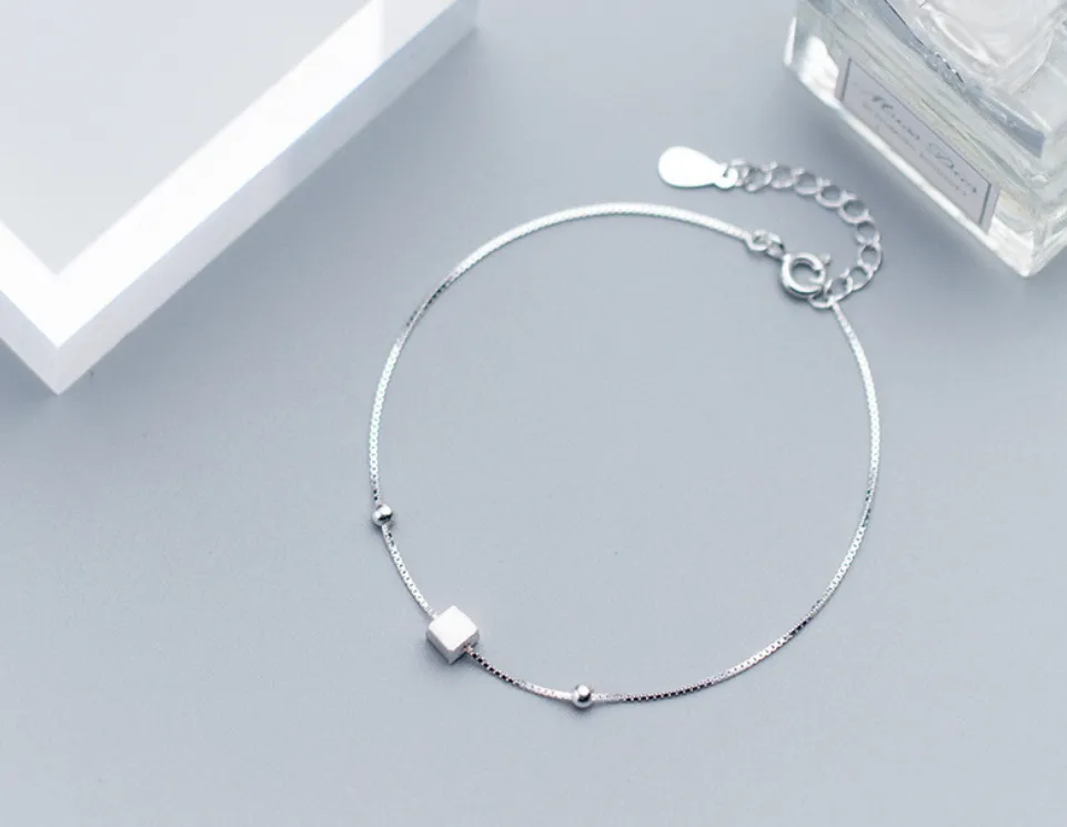 Brushed square bracelet