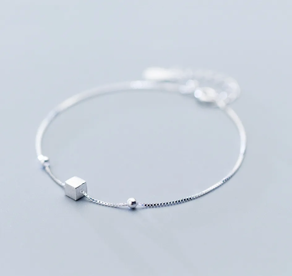 Brushed square bracelet