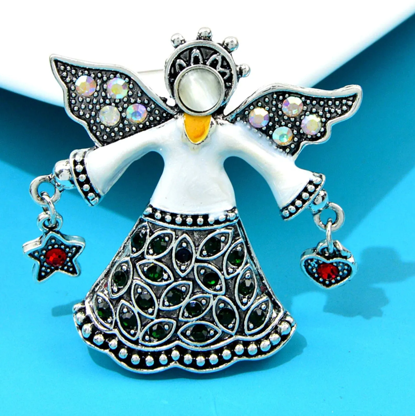 Christmas angel brooch vintage look silver plated broach celebrity queen pin i25