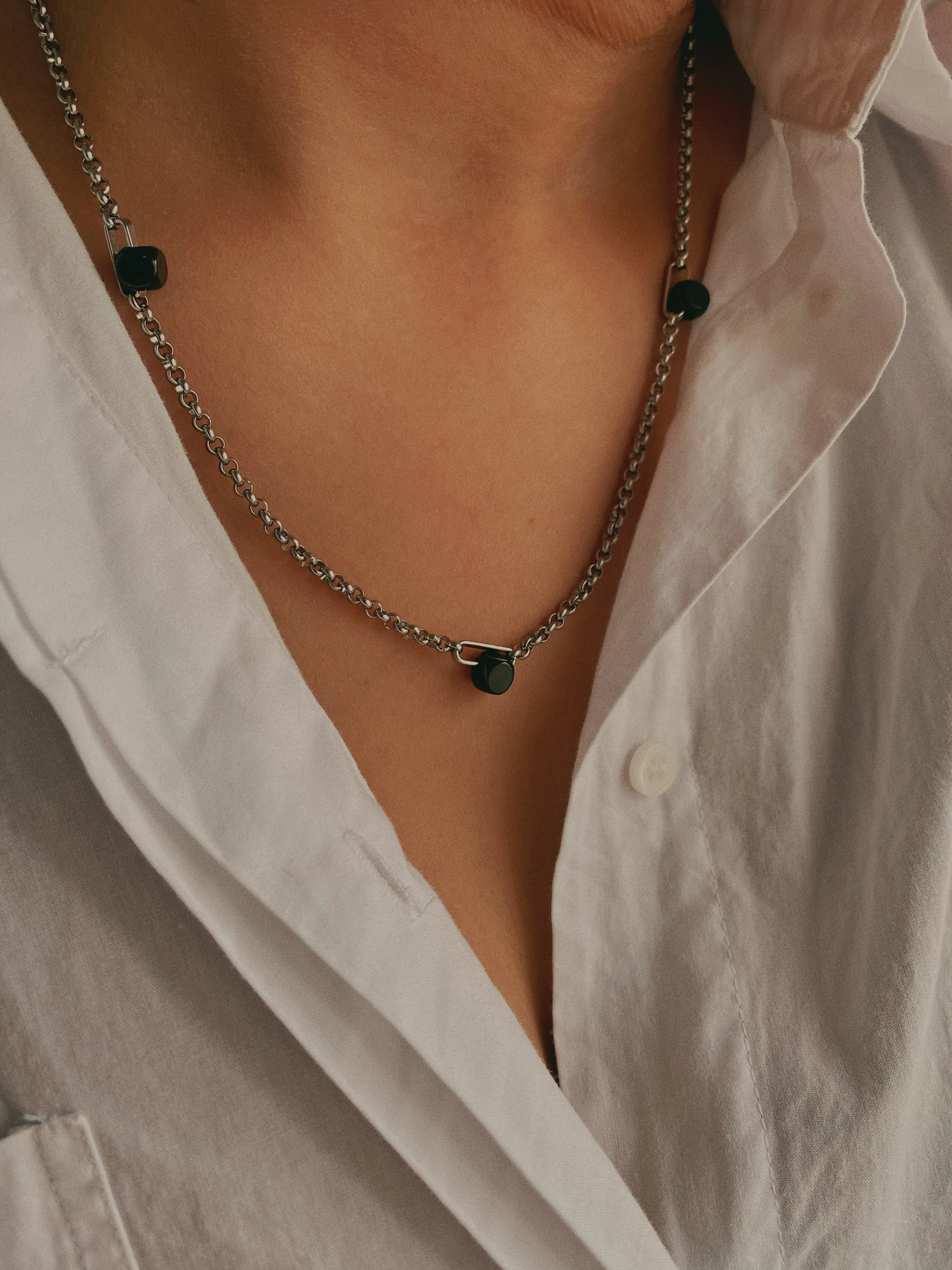 Eli Necklace Three-Way