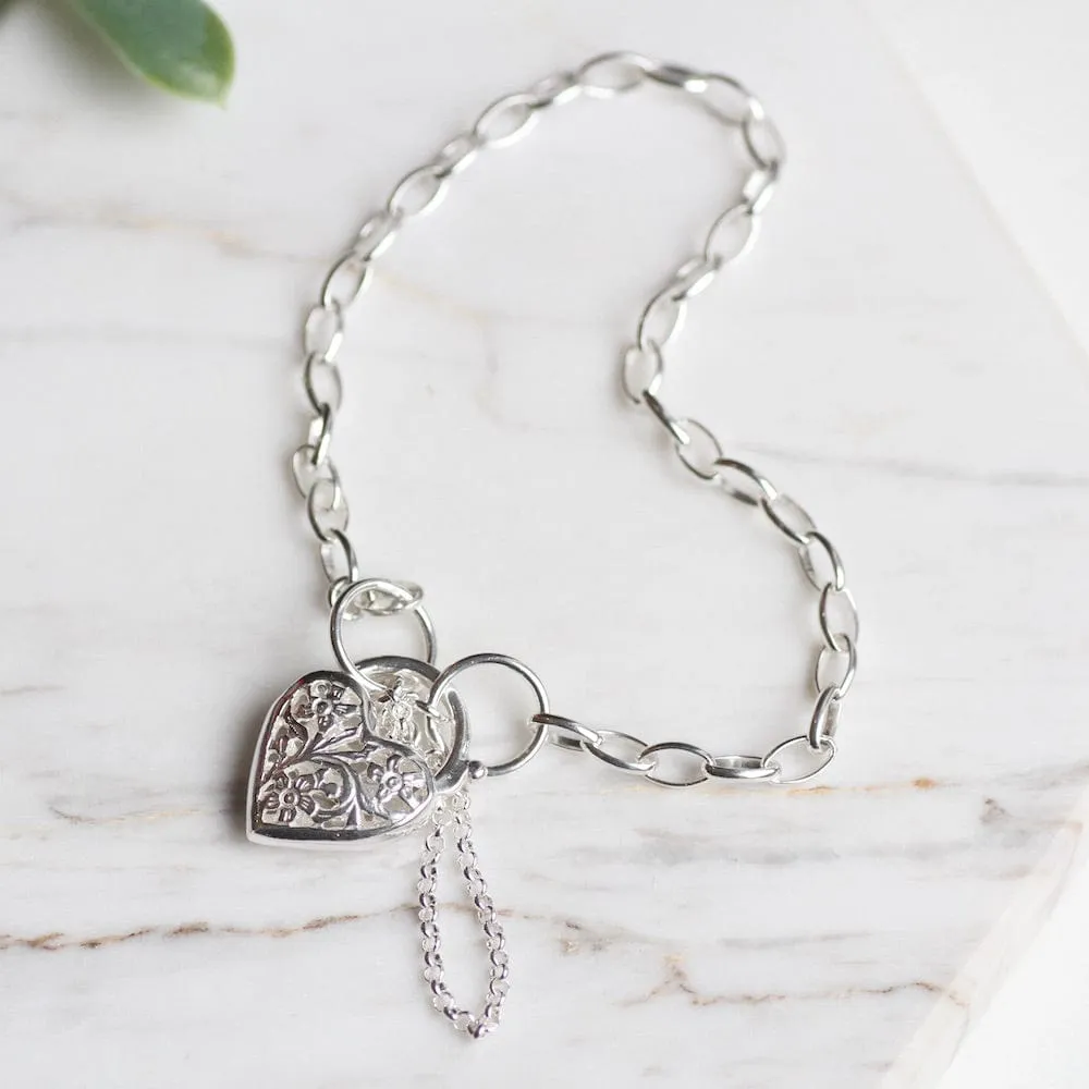 Link Chain Bracelet with Filagree Heart Lock