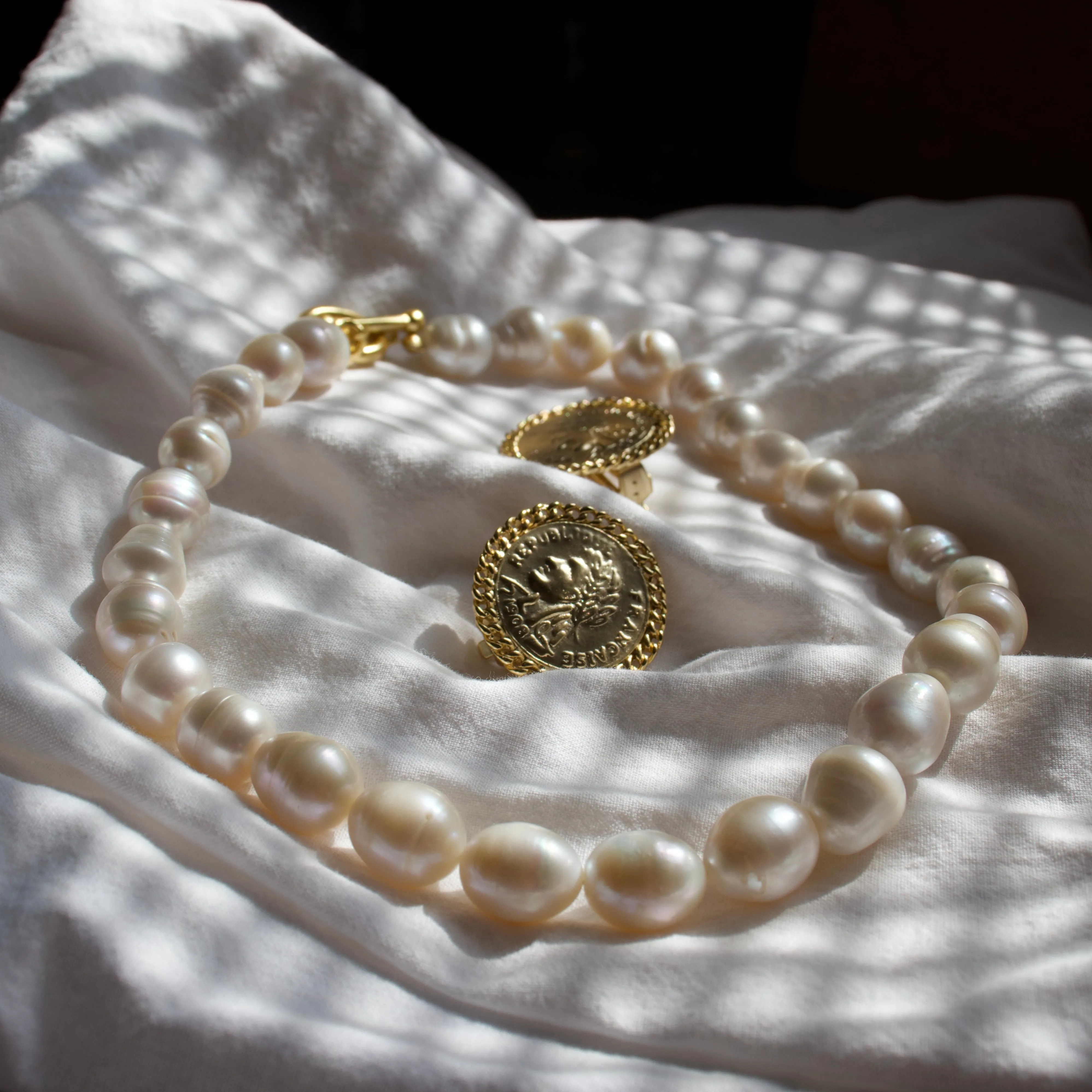 Madame Pearl Necklace