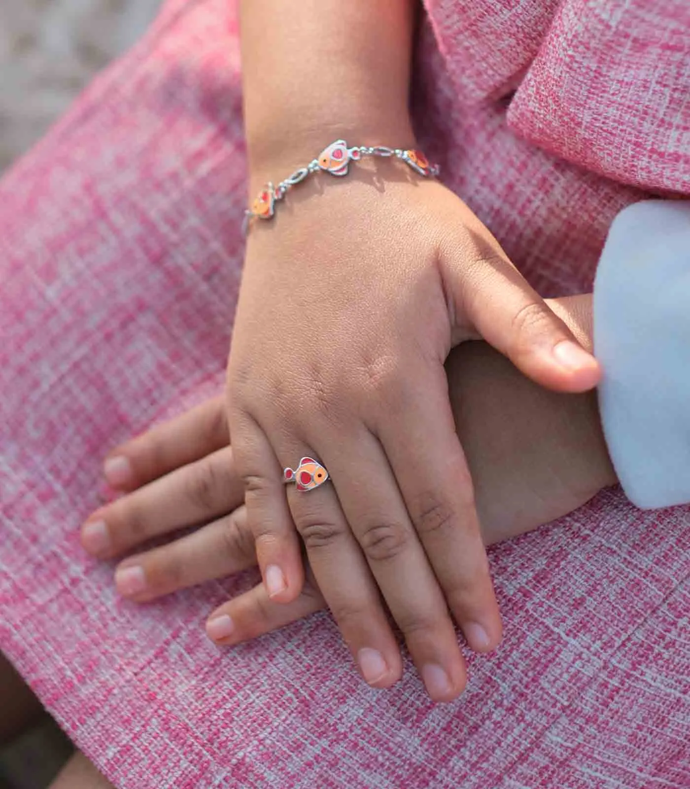 Orange Fish Finger Ring (Silver)