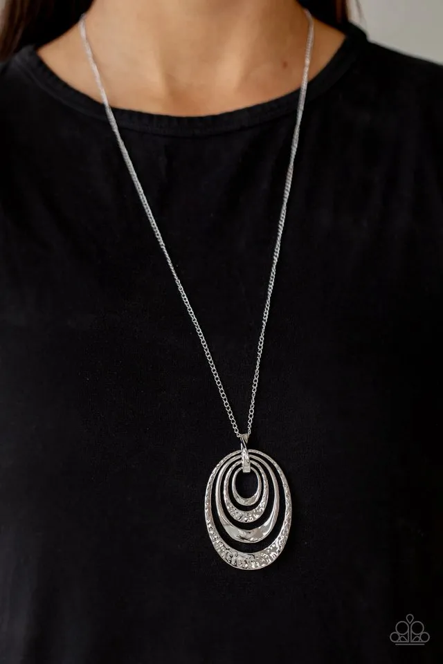 Paparazzi Necklace ~ Renegade Ripples - Silver