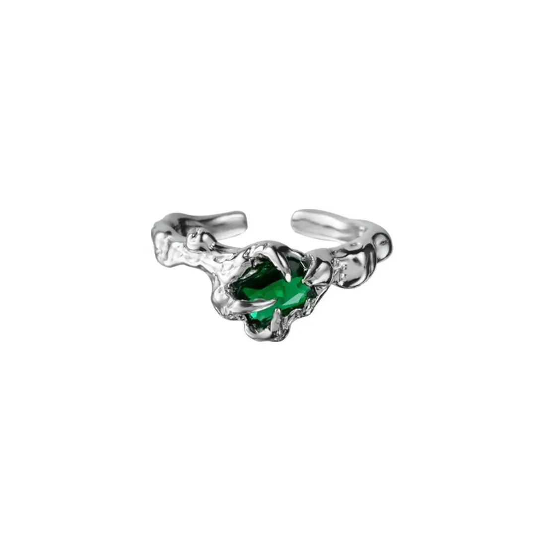 R40 Minimalist style Irregular Four-claw Green/White/Black Zirconia Ring