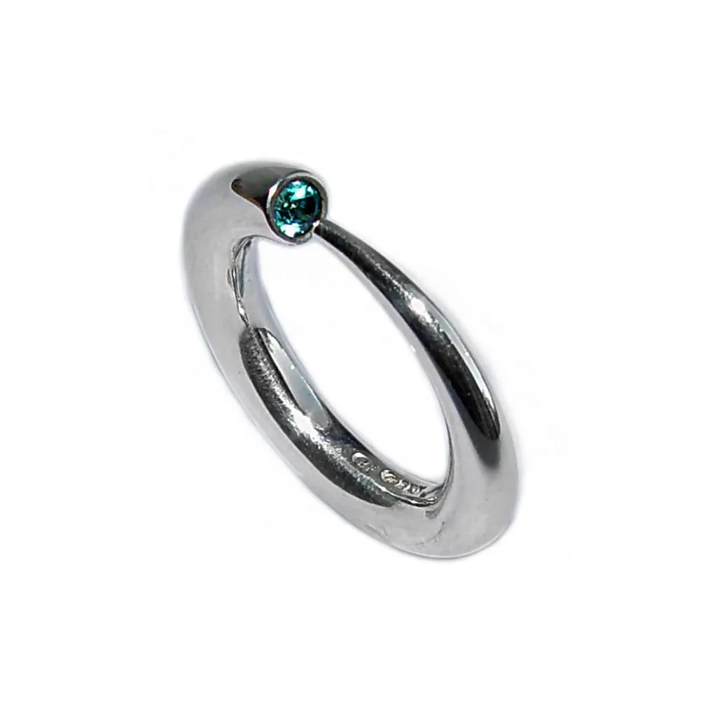 Tapering Silver Wiggly Ring with Blue Topaz