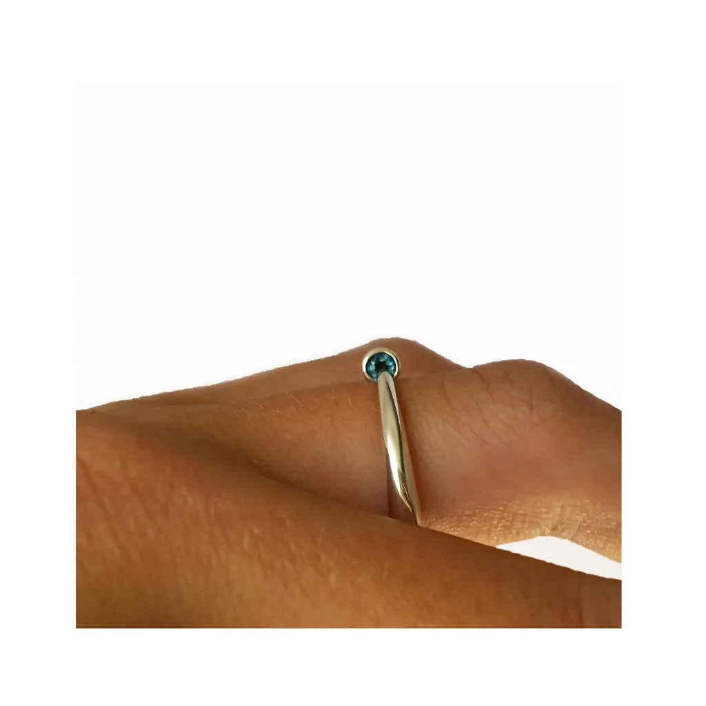 Tapering Silver Wiggly Ring with Blue Topaz