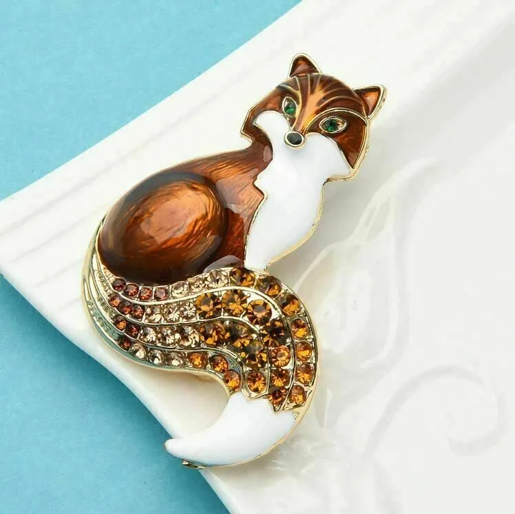 Vintage Look Gold Plated LUCKY Brown Fox Brooch Suit Coat Broach Collar Pin B23B